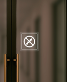 Nálepka zákaz vstupu s ostrými predmetmi priehľadná pieskovaná 8 x 8 cm